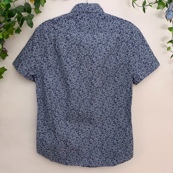 J. Crew Flex Washed Blue Floral Button Down Shirt Small - Picture 4 of 5
